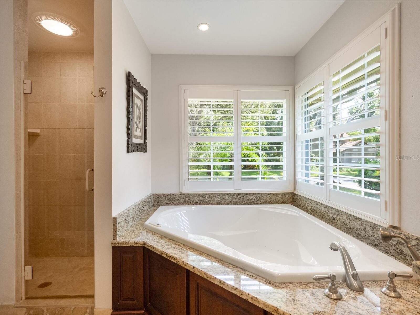 Image 22 of 66 For 1773 Oak Lakes Drive