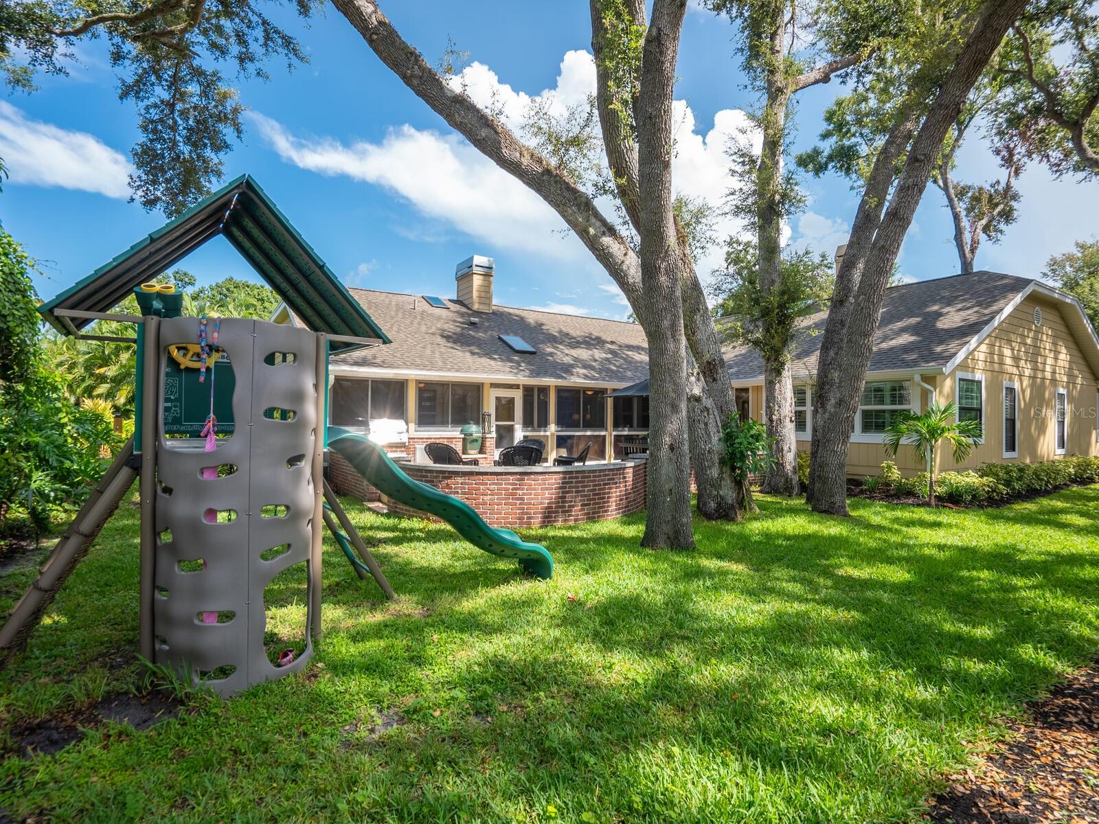 Image 42 of 66 For 1773 Oak Lakes Drive