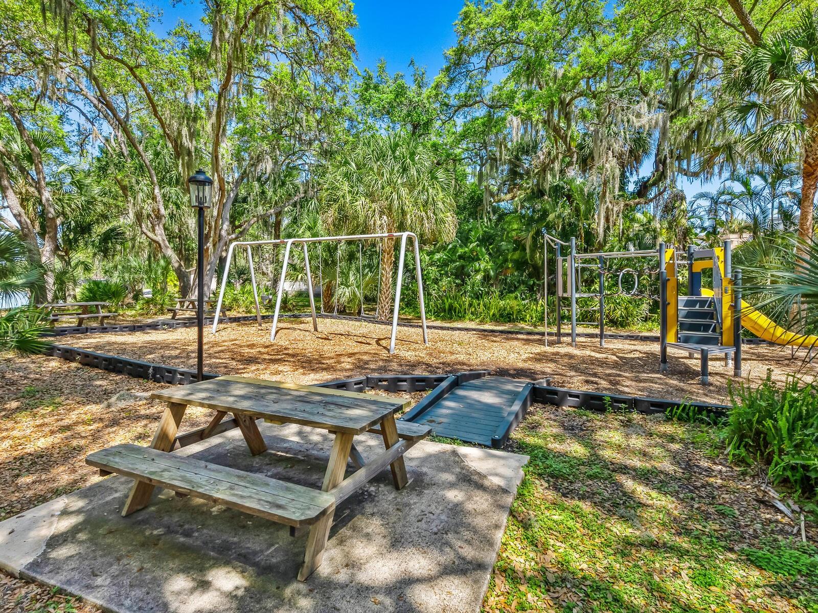 Image 62 of 66 For 1773 Oak Lakes Drive