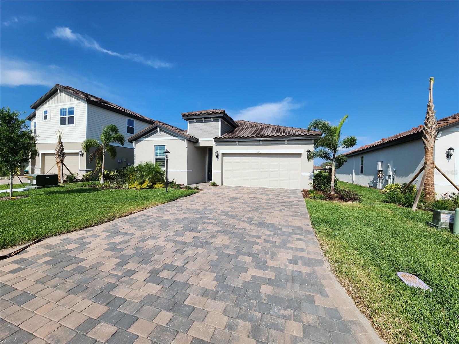 Image 51 of 52 For 3615 Savanna Palms Court