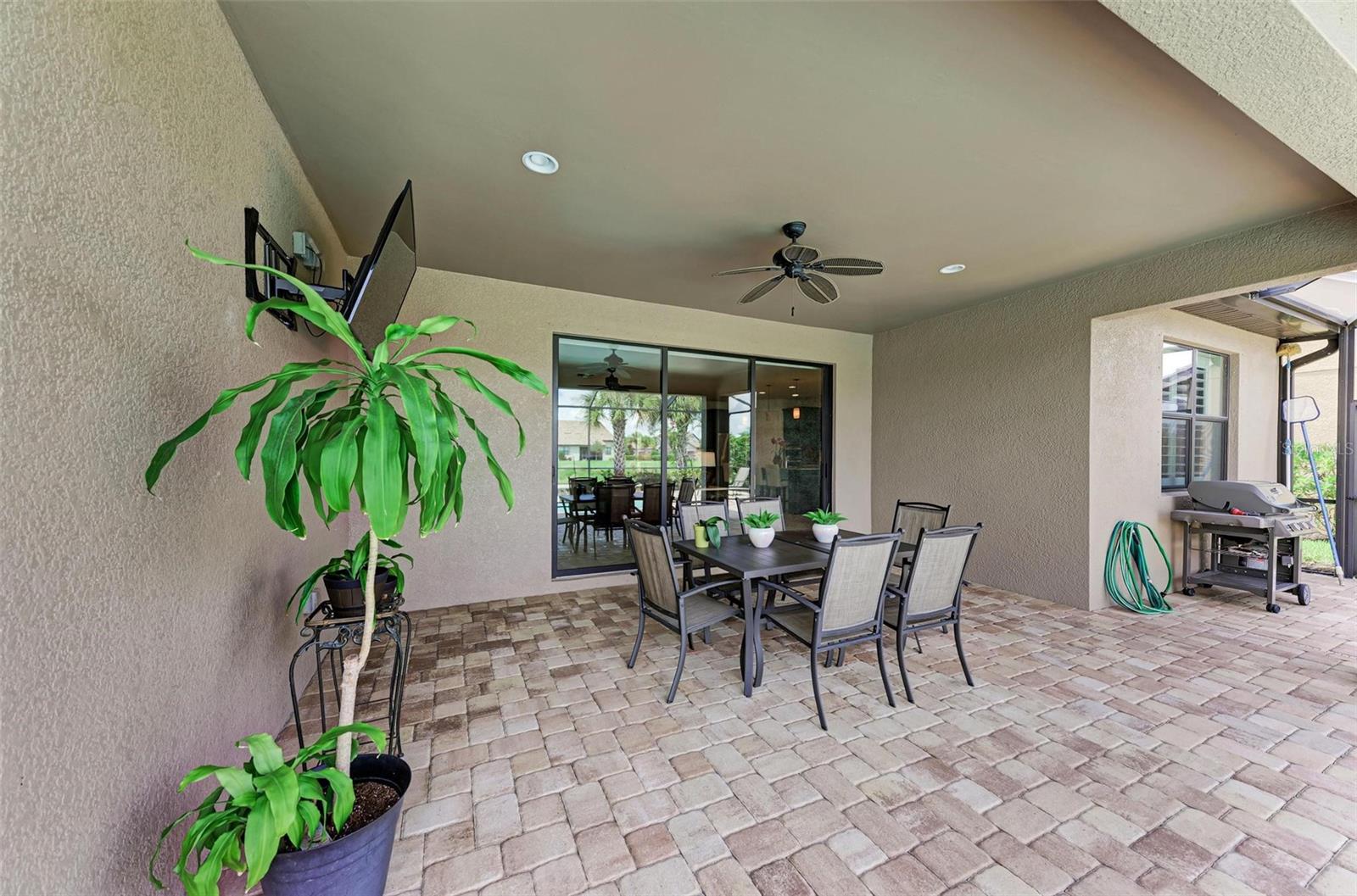 Image 44 of 63 For 11192 Whimbrel Lane