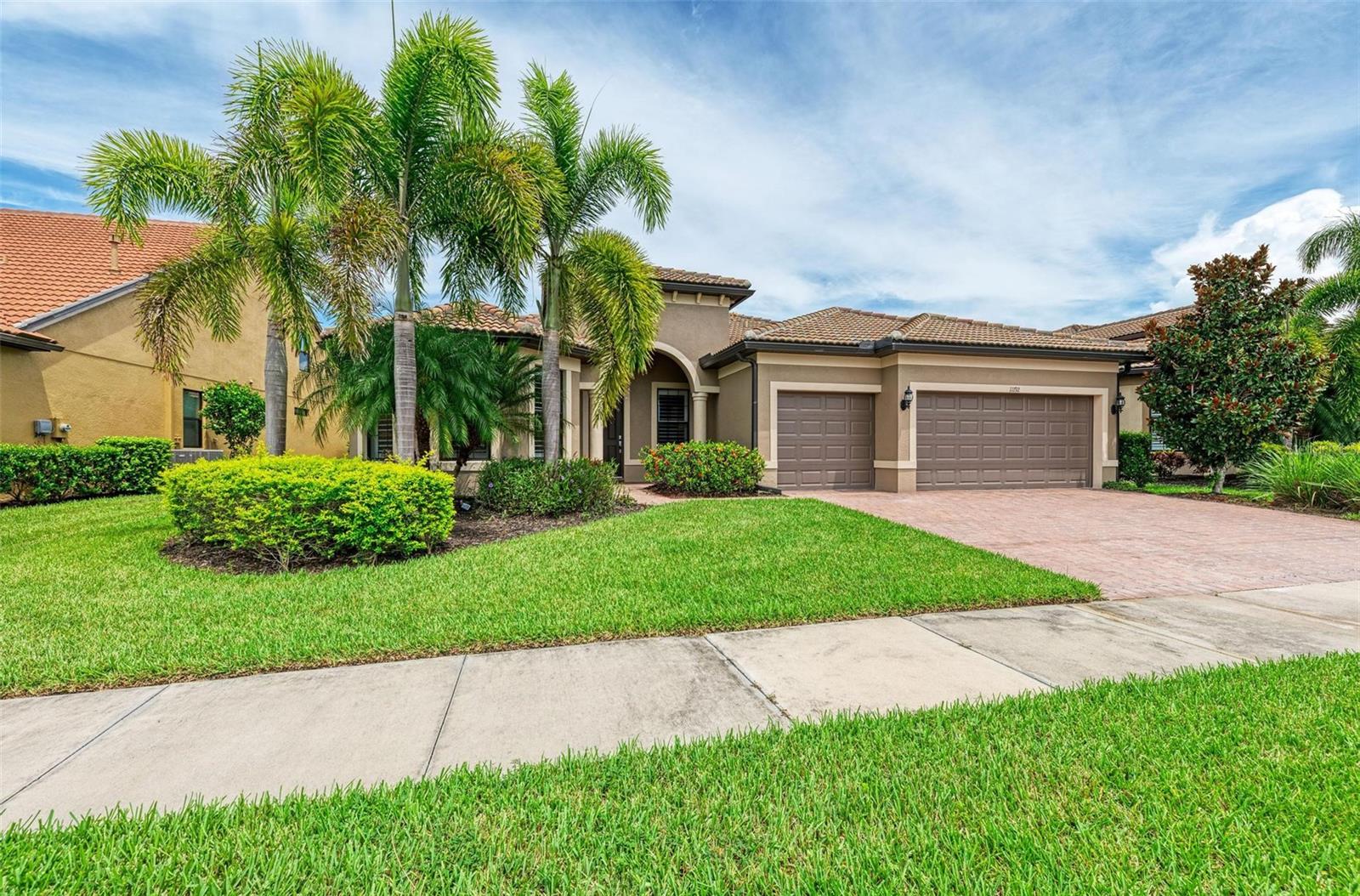 Image 54 of 63 For 11192 Whimbrel Lane