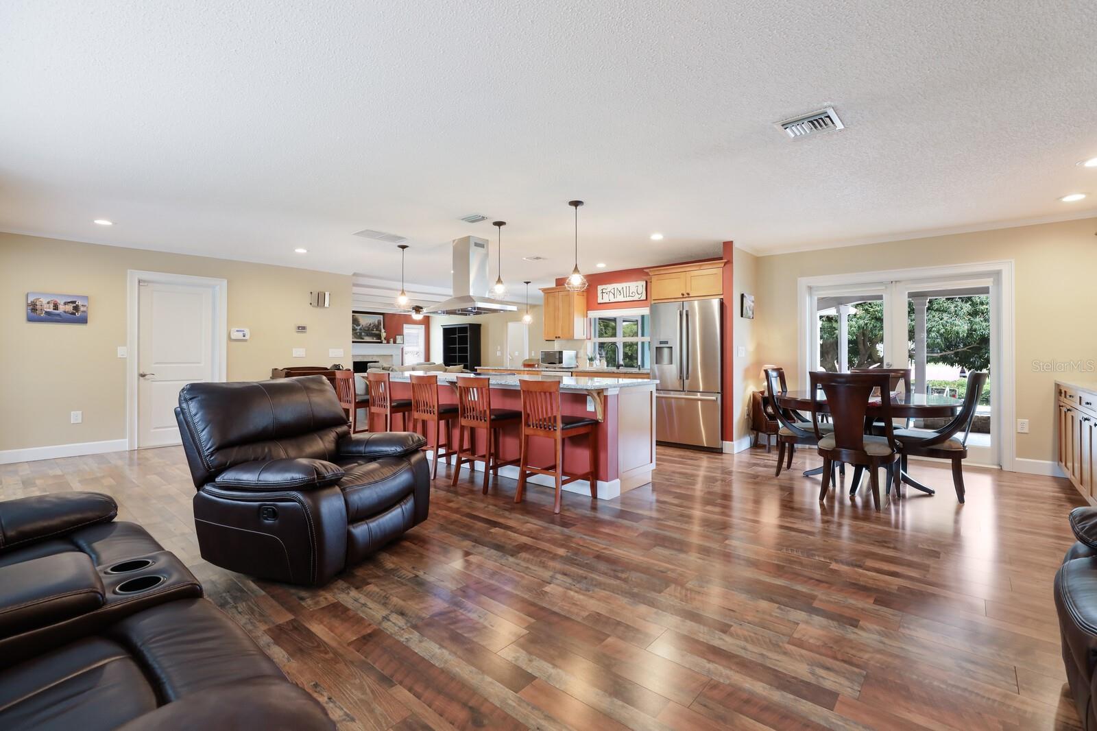 Image 18 of 52 For 412 64th Street Court Nw
