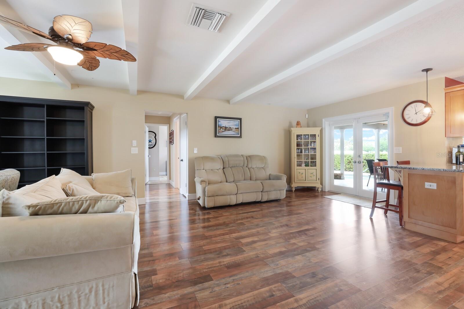 Image 21 of 52 For 412 64th Street Court Nw