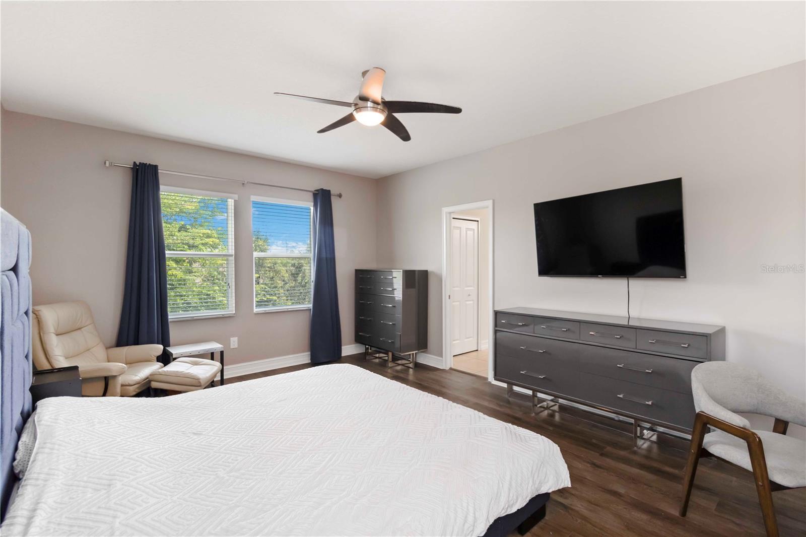 Image 27 of 65 For 4239 Adelaar Drive
