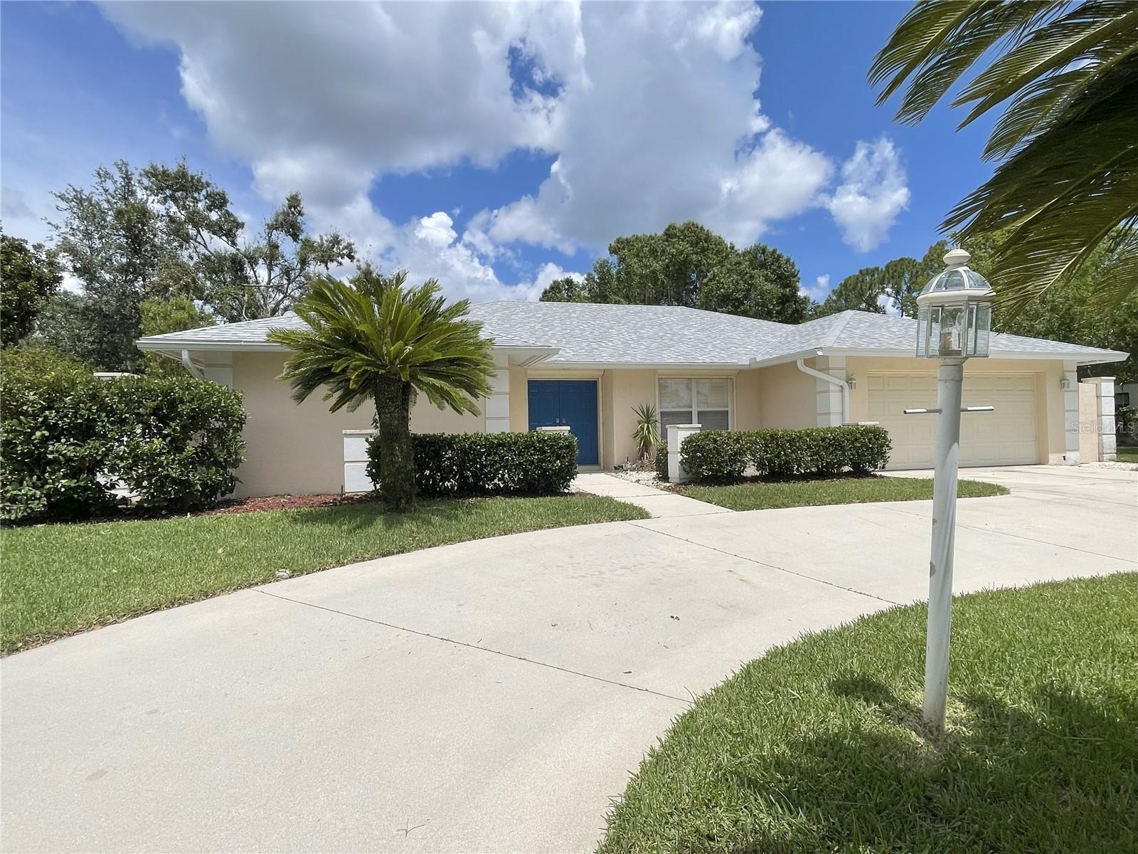 Image 2 of 23 For 6960 Country Lakes Circle