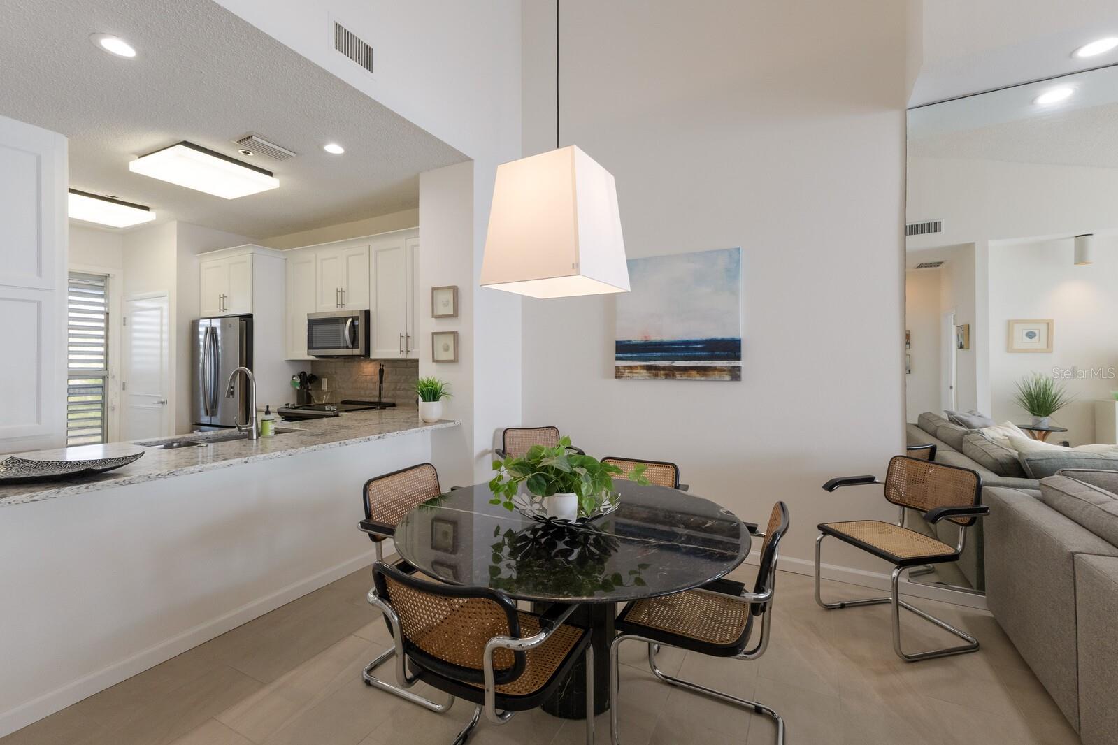 Image 12 of 63 For 615 Dream Island Place 304