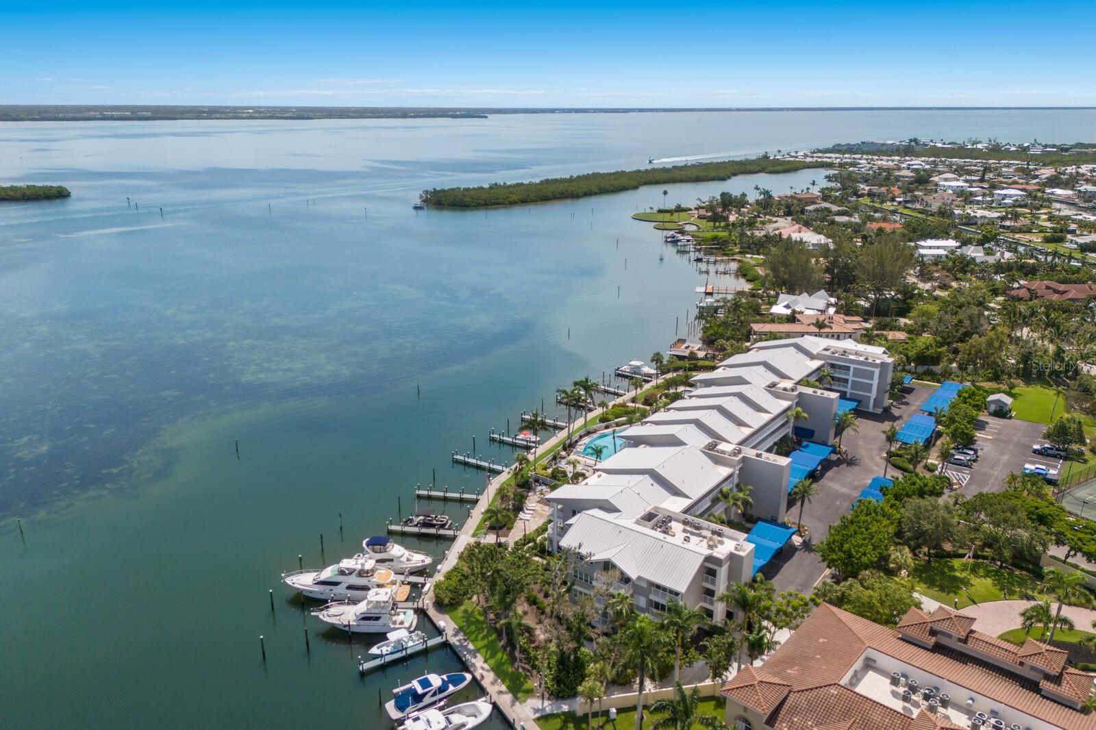 Image 57 of 63 For 615 Dream Island Place 304