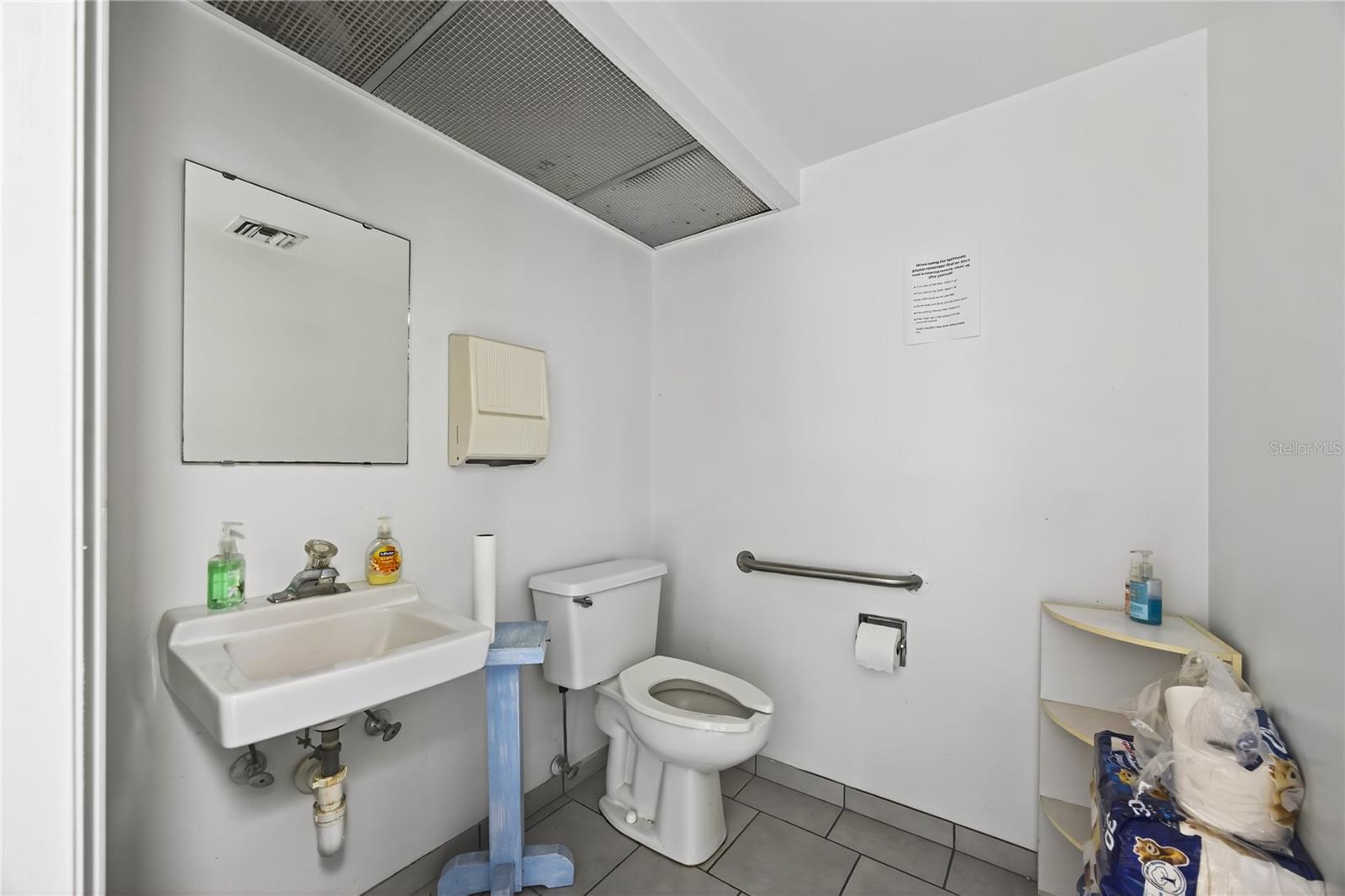 Image 14 of 49 For 2239 15th Street D
