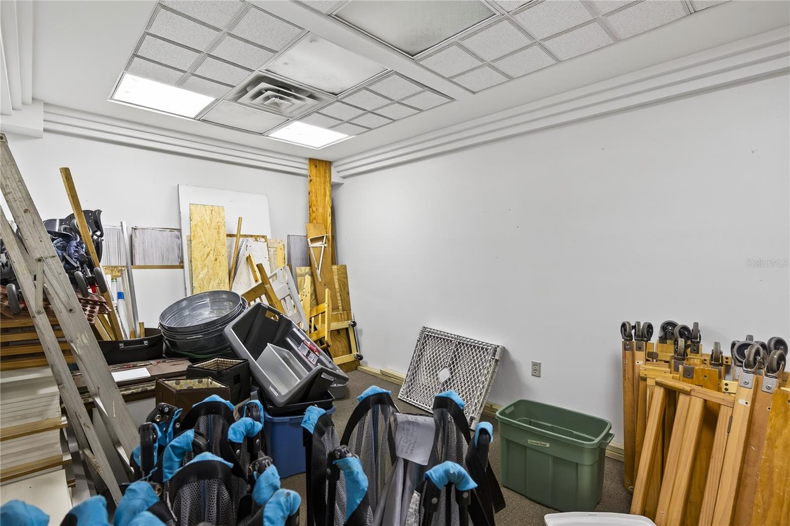 Image 28 of 49 For 2239 15th Street D