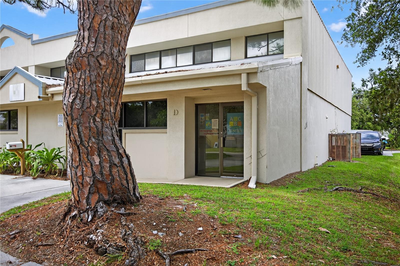 Image 4 of 49 For 2239 15th Street D