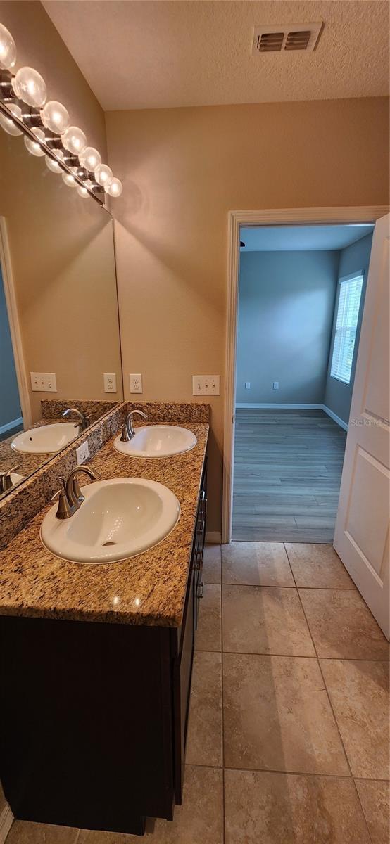 Image 20 of 29 For 6425 Baytown Drive