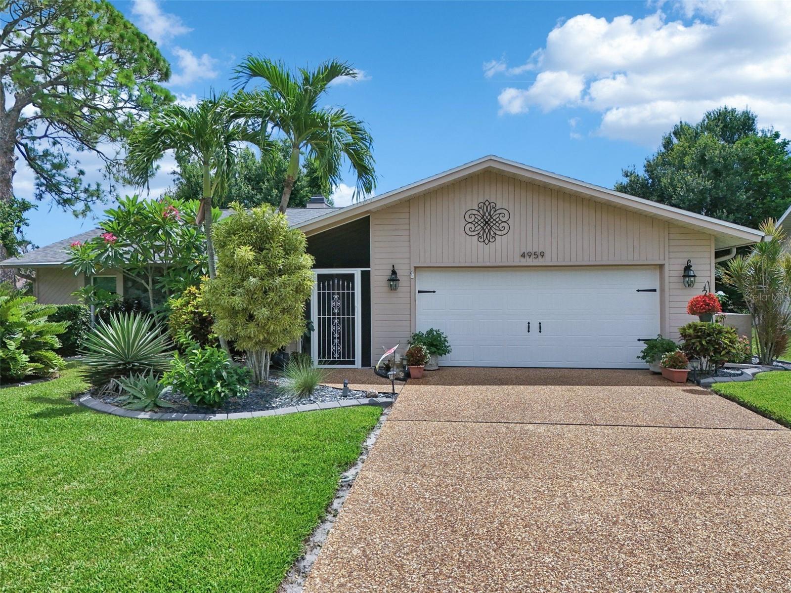 Details for 4959 Southern Wood Drive, SARASOTA, FL 34241