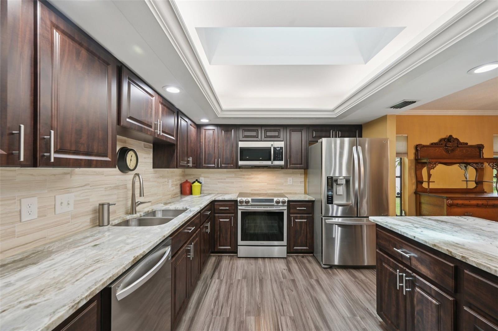 Image 15 of 43 For 4959 Southern Wood Drive