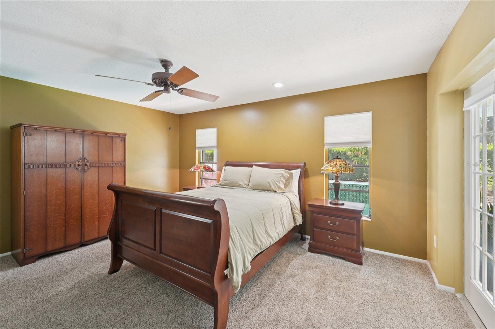 Image 21 of 43 For 4959 Southern Wood Drive