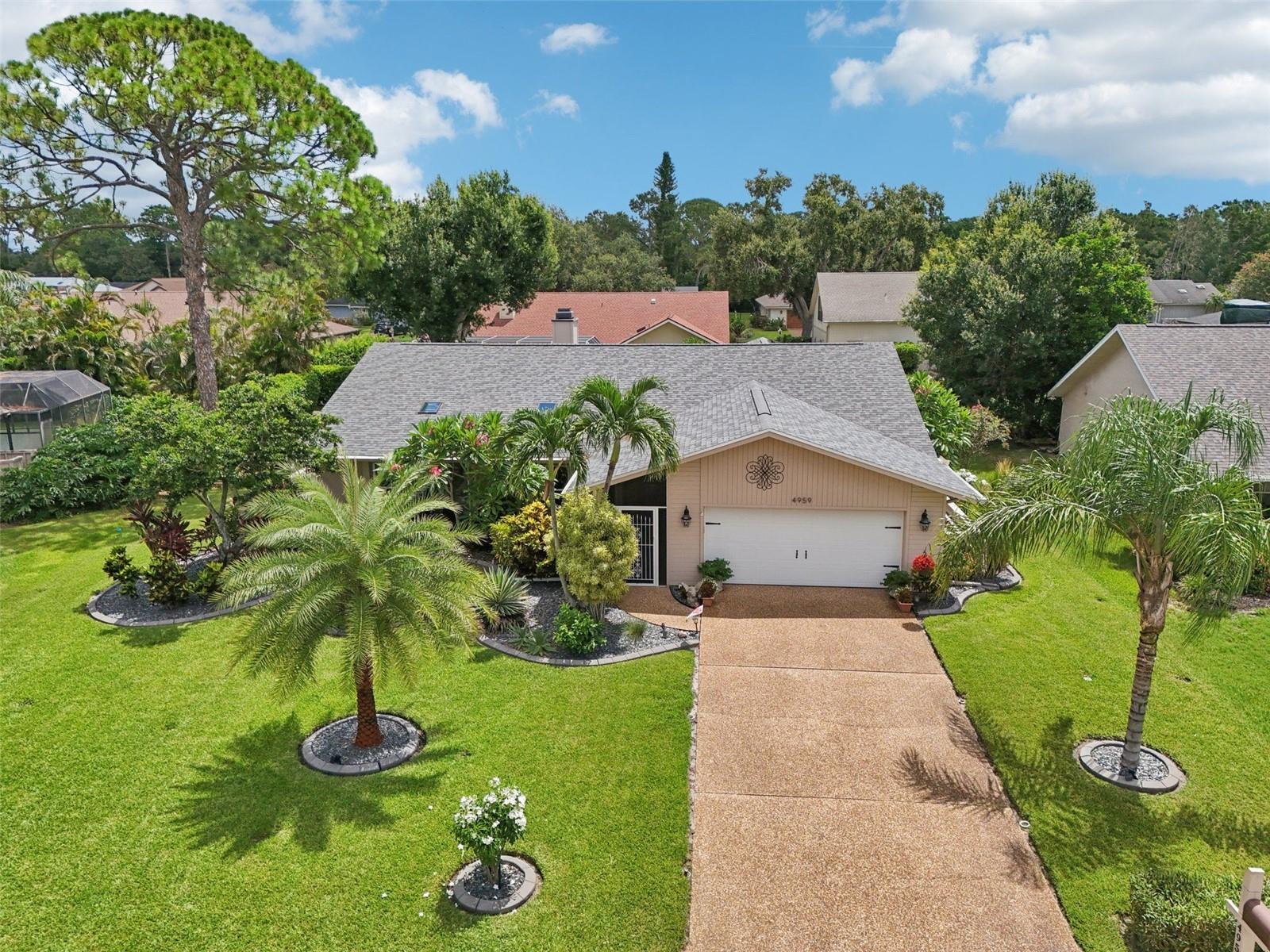 Image 33 of 43 For 4959 Southern Wood Drive