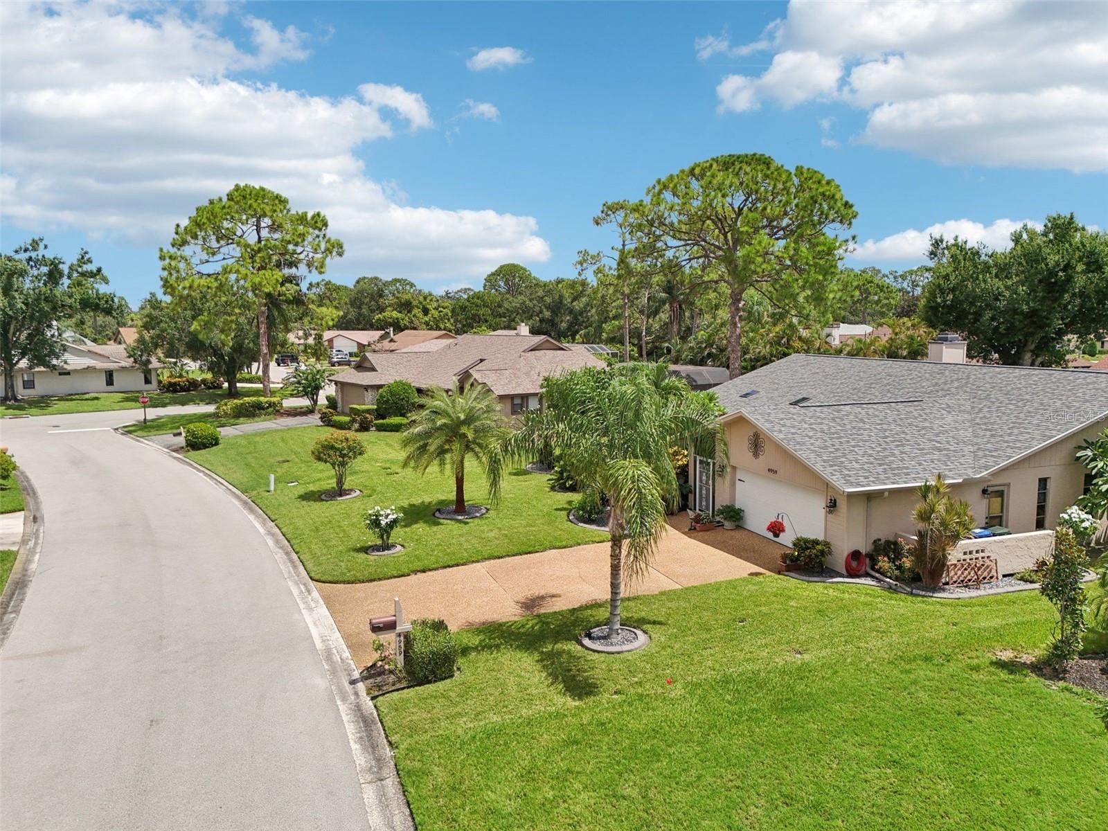 Image 39 of 43 For 4959 Southern Wood Drive