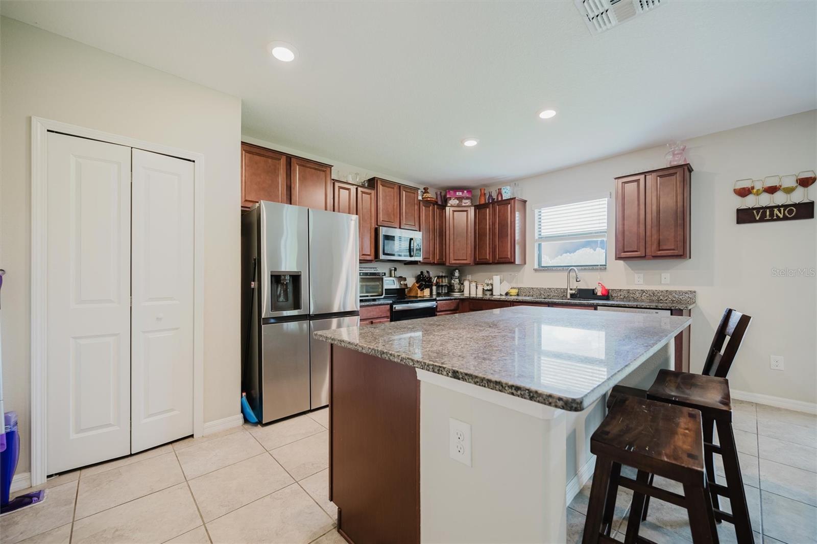 Image 33 of 45 For 7062 Water Mill Street