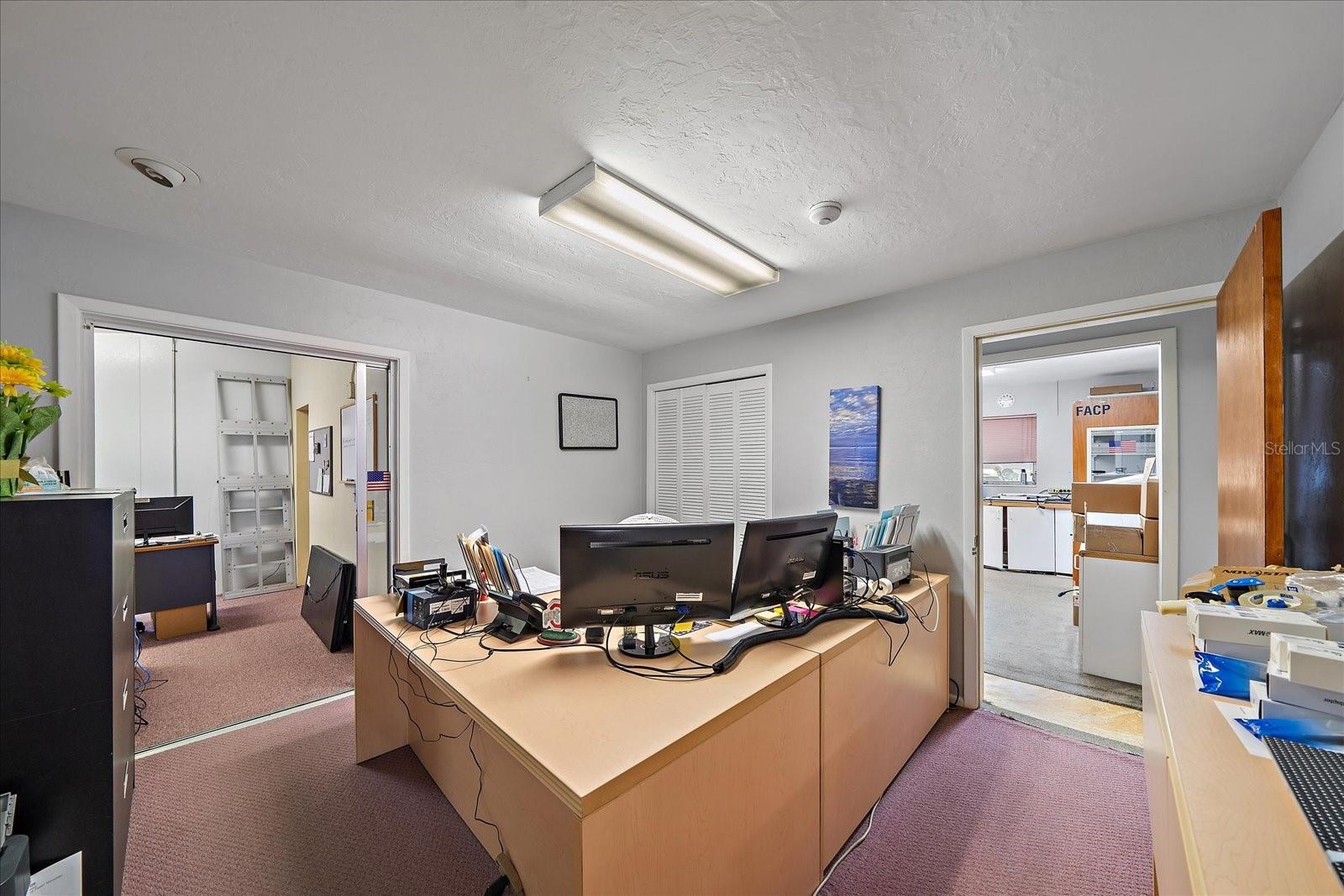 Image 10 of 19 For 4242 Mcintosh Lane