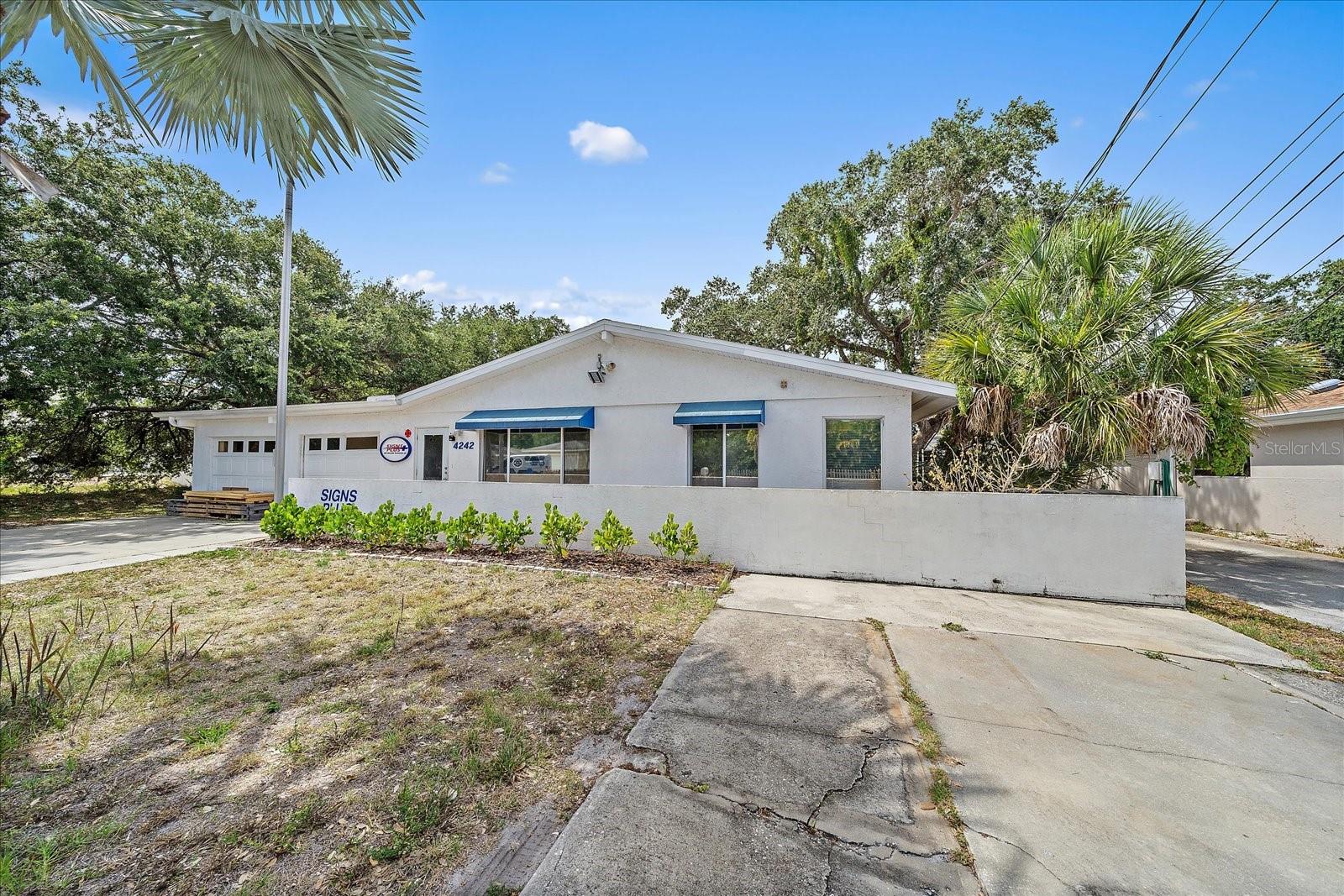 Image 2 of 19 For 4242 Mcintosh Lane