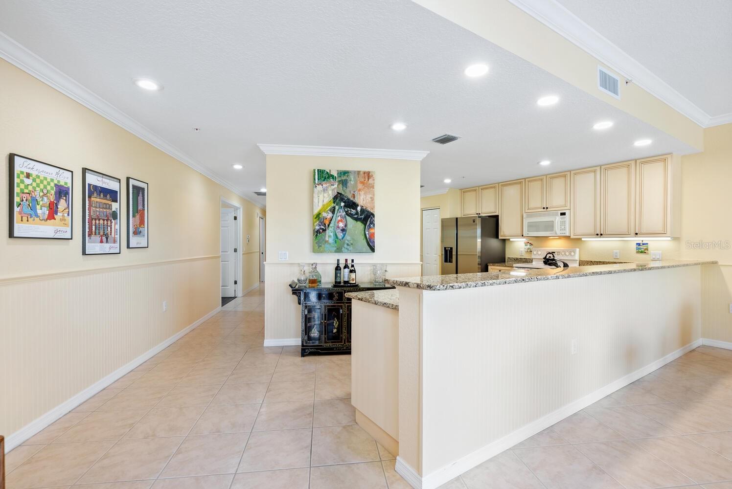Image 16 of 59 For 1188 Tamiami Trail 401