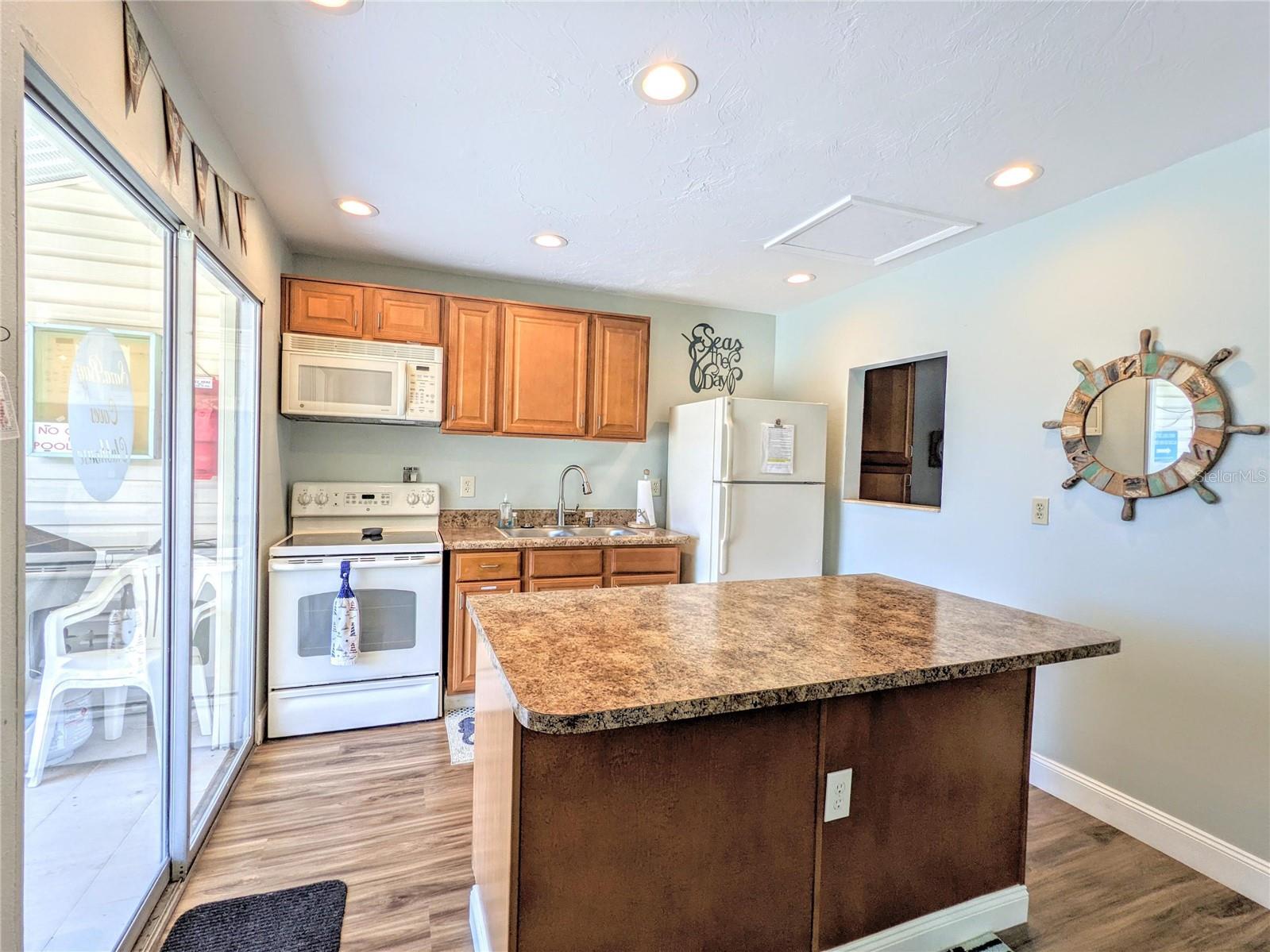 Image 22 of 33 For 1714 69th Avenue W B308