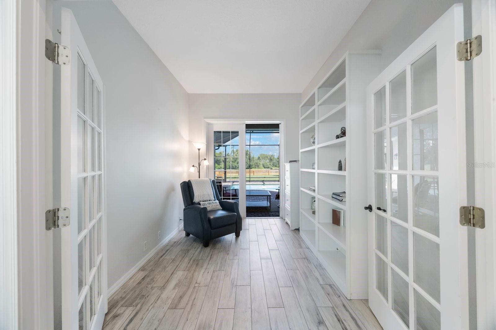 Image 10 of 46 For 2930 Wilderness Boulevard E