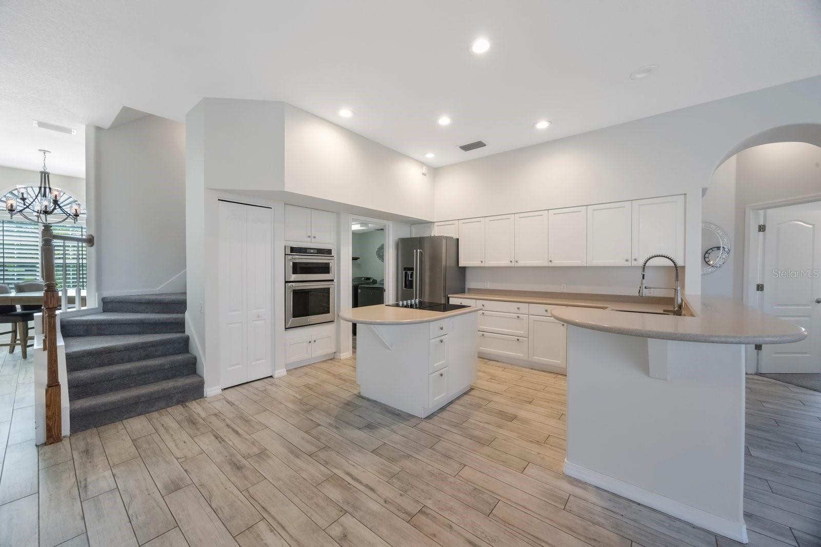 Image 12 of 46 For 2930 Wilderness Boulevard E