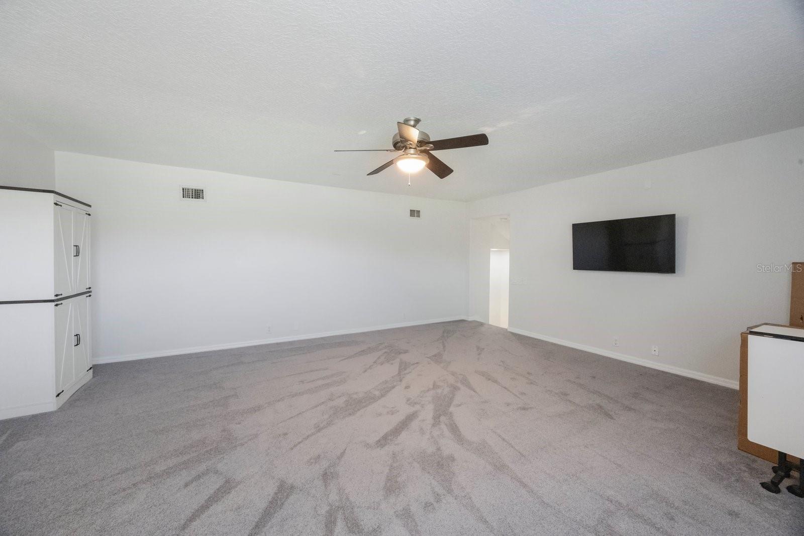 Image 33 of 46 For 2930 Wilderness Boulevard E