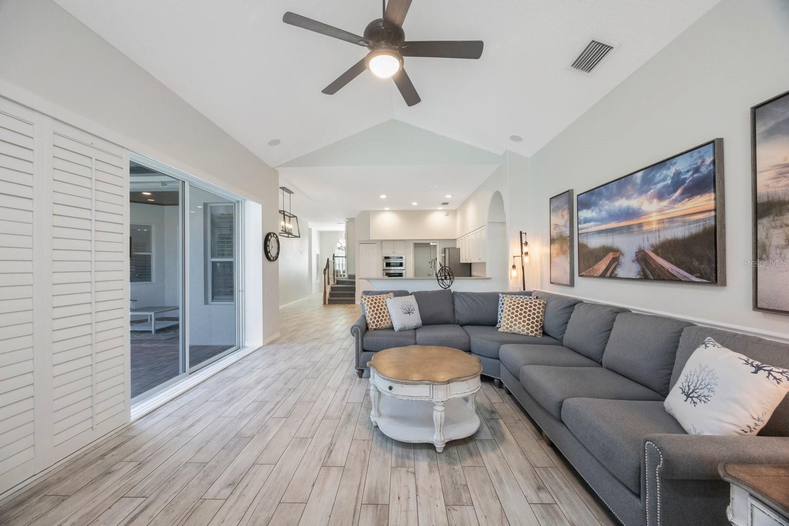 Image 5 of 46 For 2930 Wilderness Boulevard E