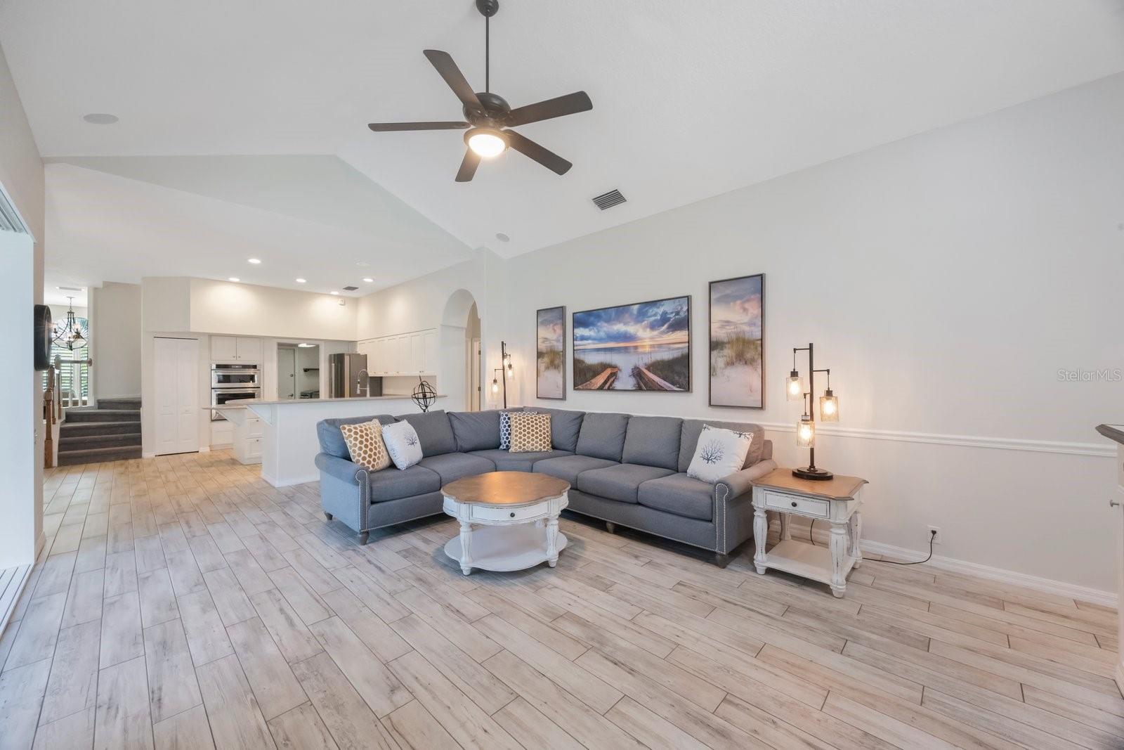 Image 6 of 46 For 2930 Wilderness Boulevard E
