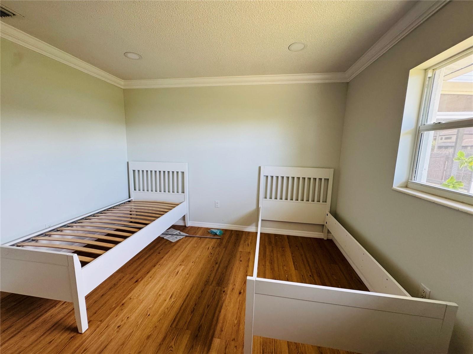 Image 12 of 17 For 4153 Beneva Road