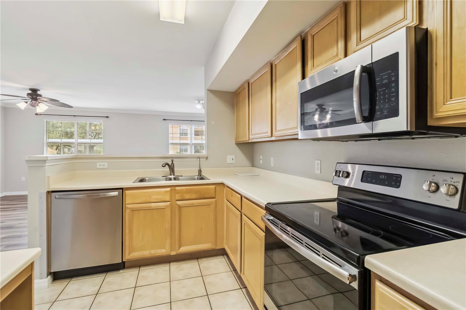 Image 10 of 39 For 1125 Villagio Circle 104