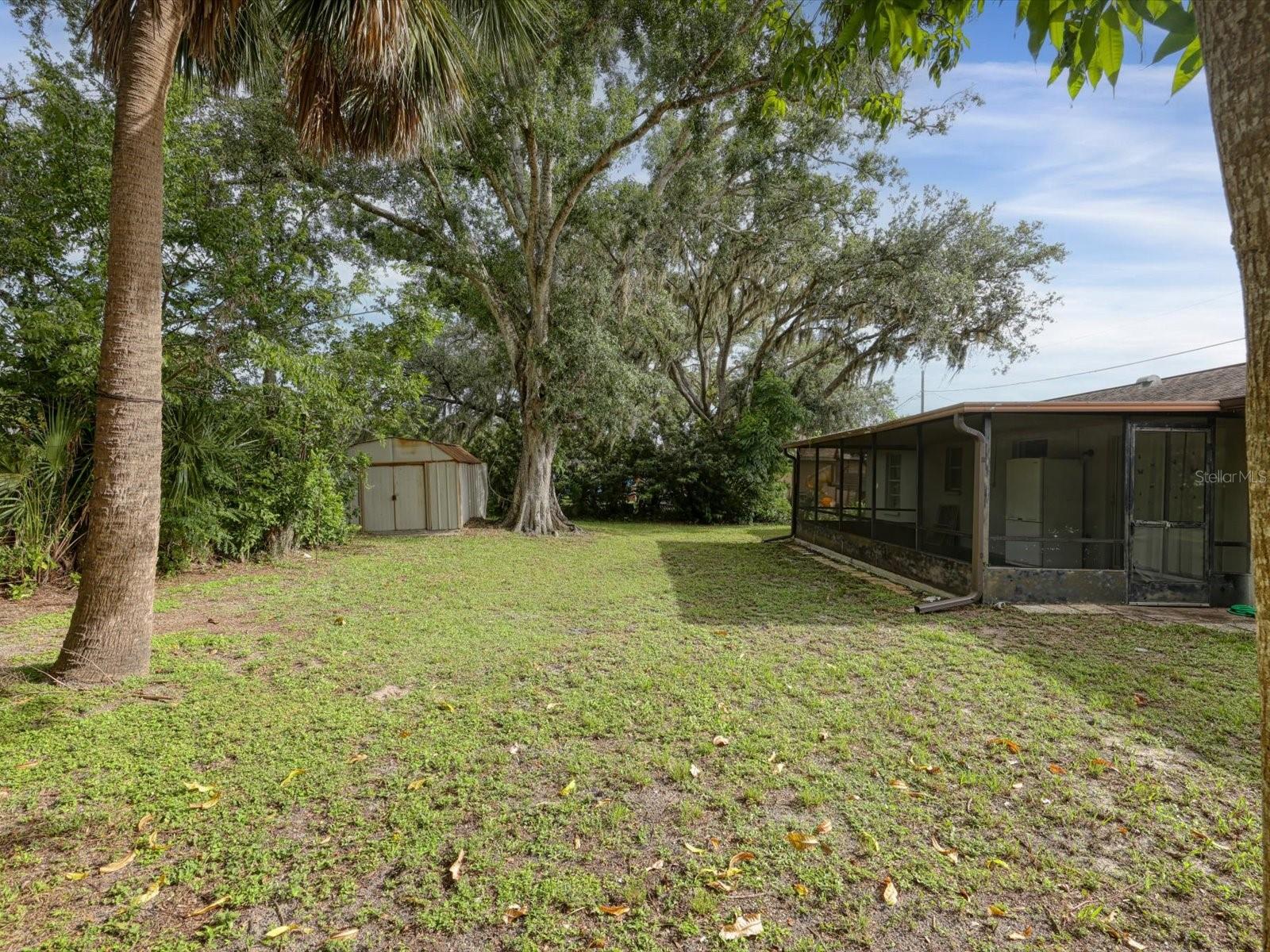 Image 28 of 41 For 2978 Lalani Boulevard
