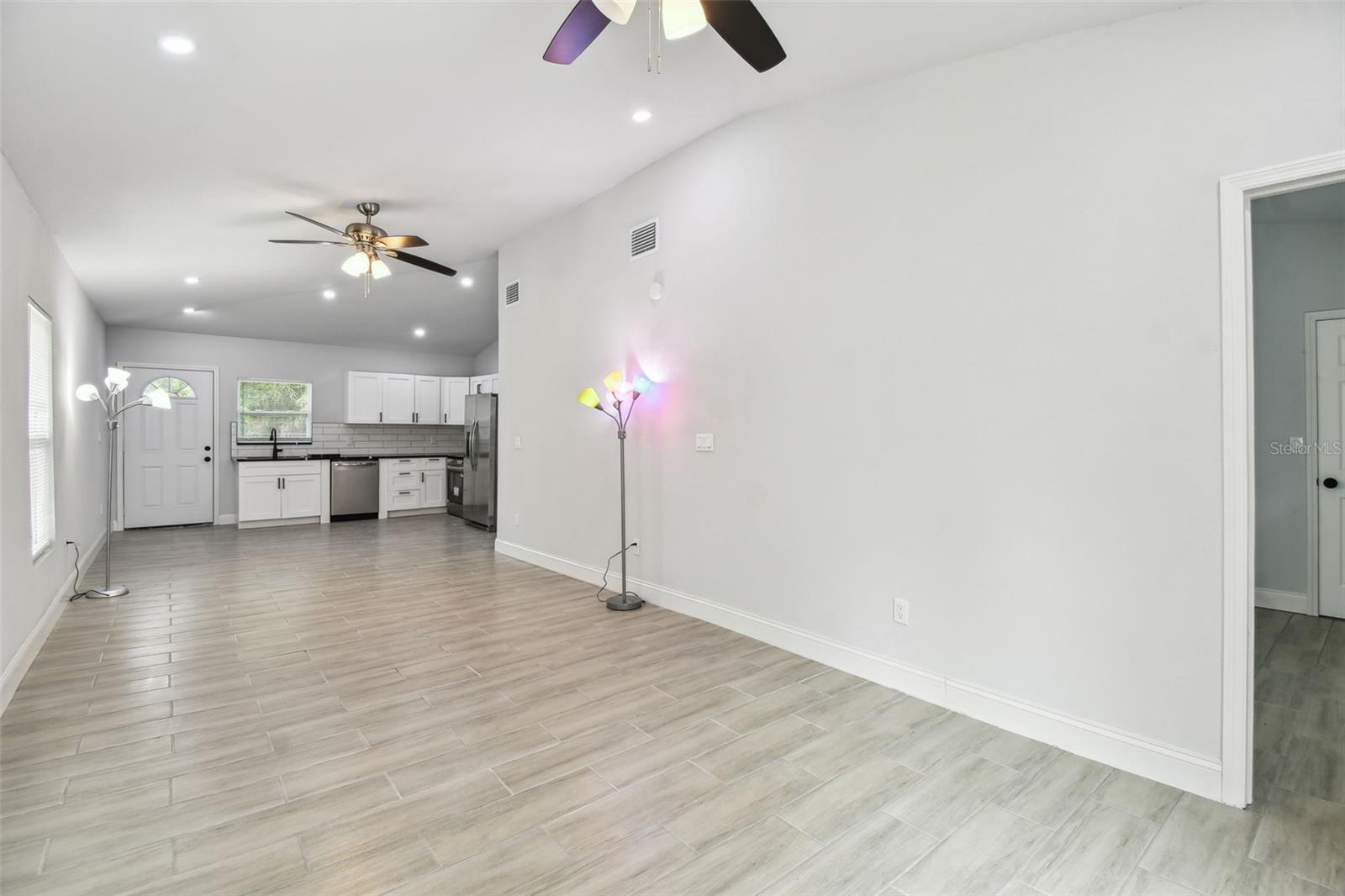 Image 11 of 62 For 3611 19th Street E