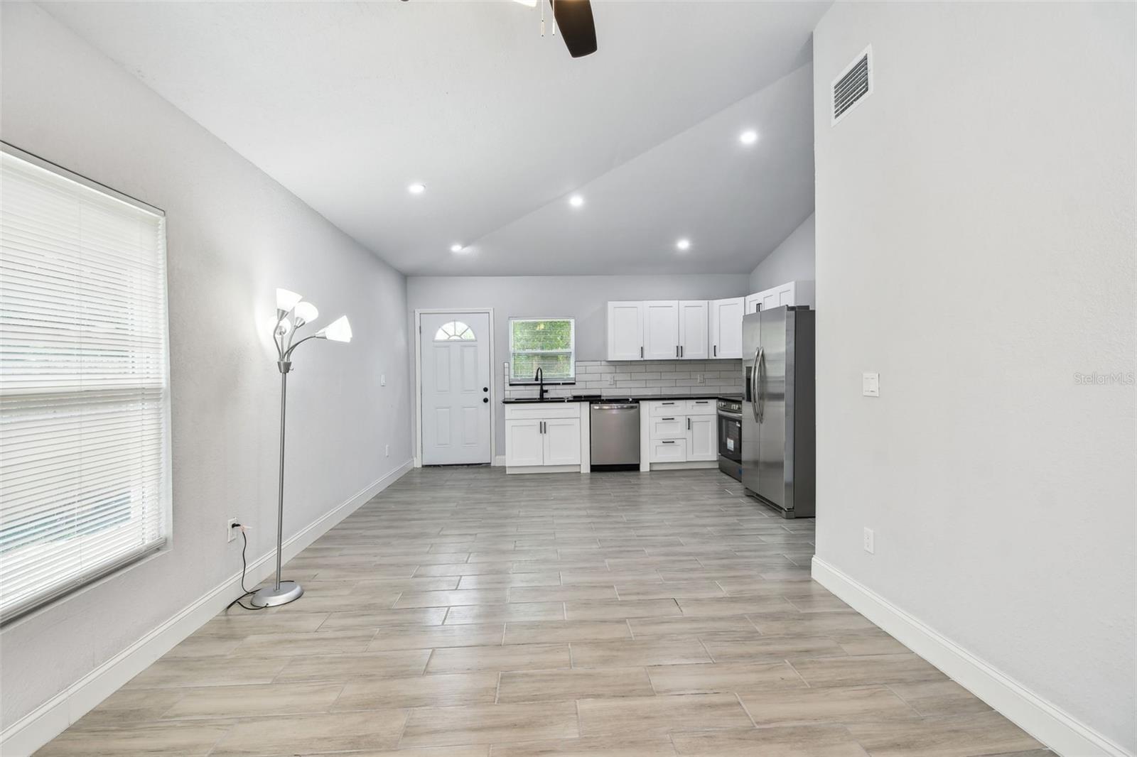 Image 14 of 62 For 3611 19th Street E