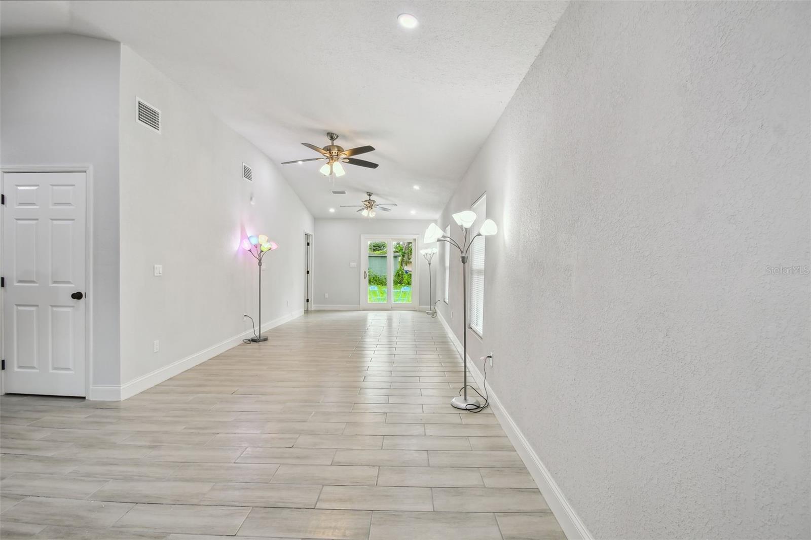Image 15 of 62 For 3611 19th Street E