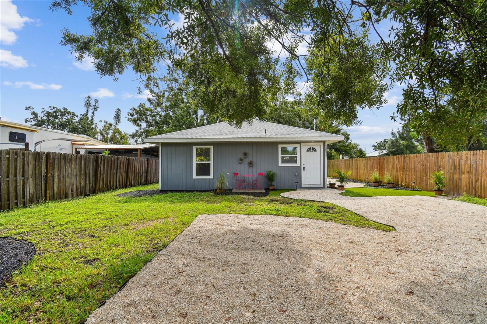 Image 3 of 62 For 3611 19th Street E
