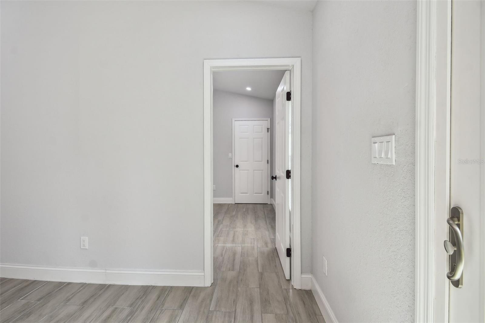 Image 34 of 62 For 3611 19th Street E