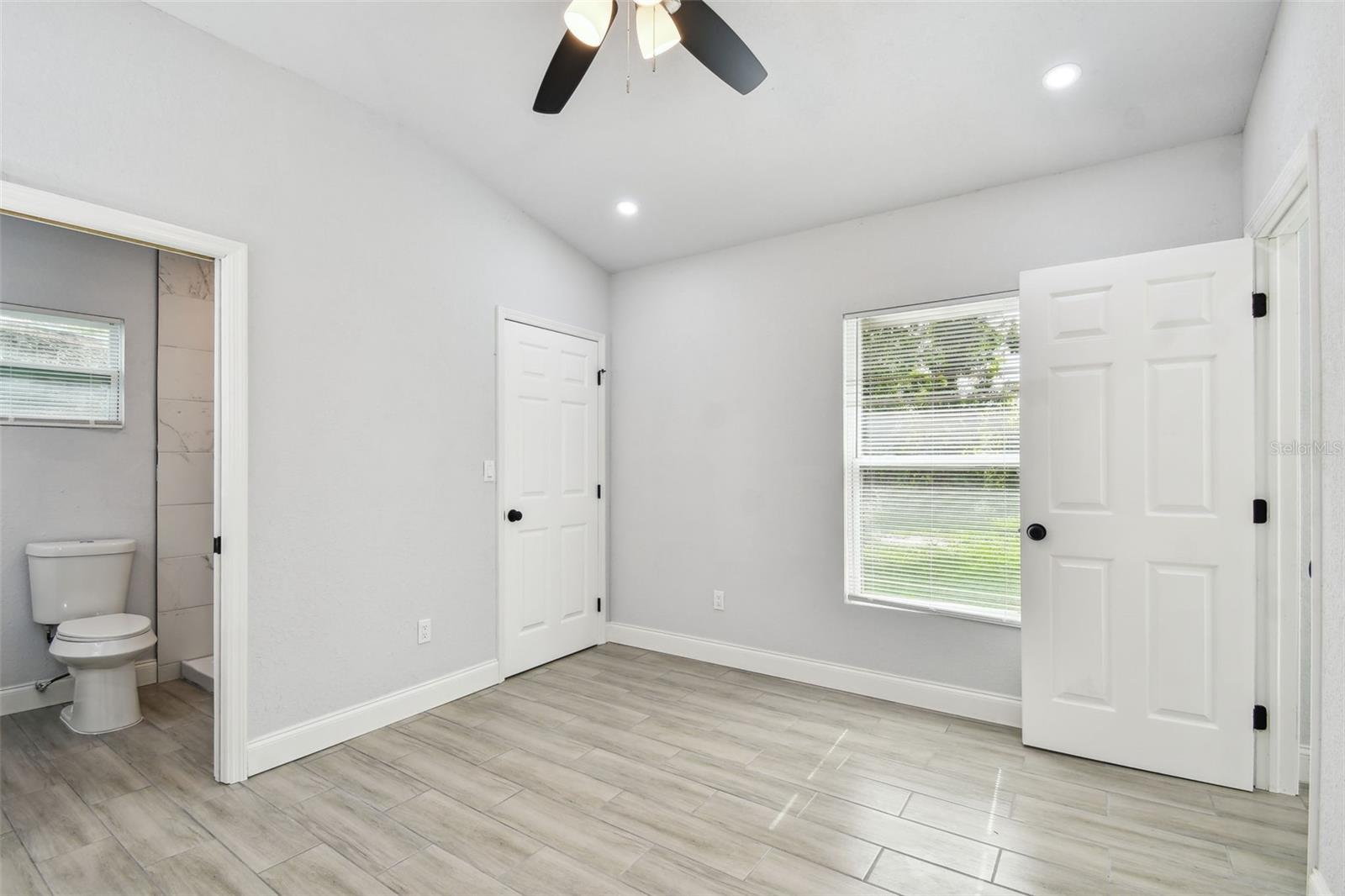 Image 36 of 62 For 3611 19th Street E