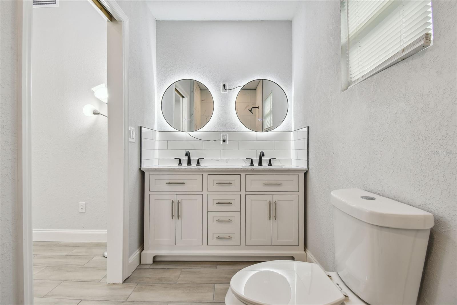 Image 40 of 62 For 3611 19th Street E