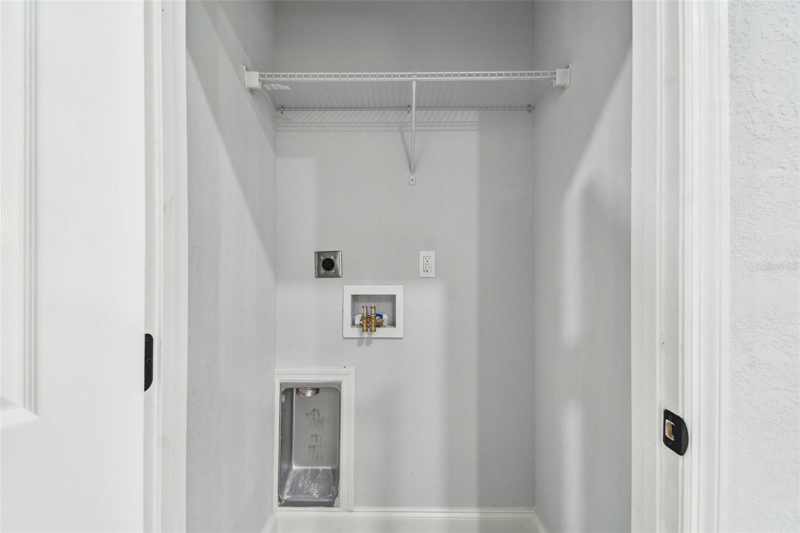 Image 45 of 62 For 3611 19th Street E