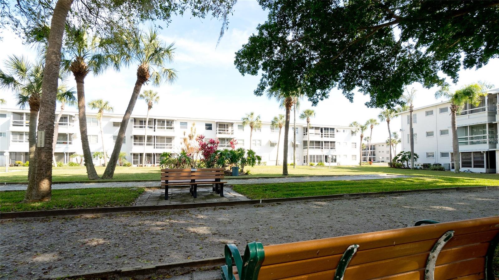 Image 21 of 21 For 2509 Flamingo Boulevard L7