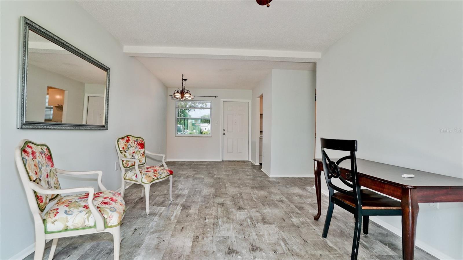 Image 3 of 21 For 2509 Flamingo Boulevard L7