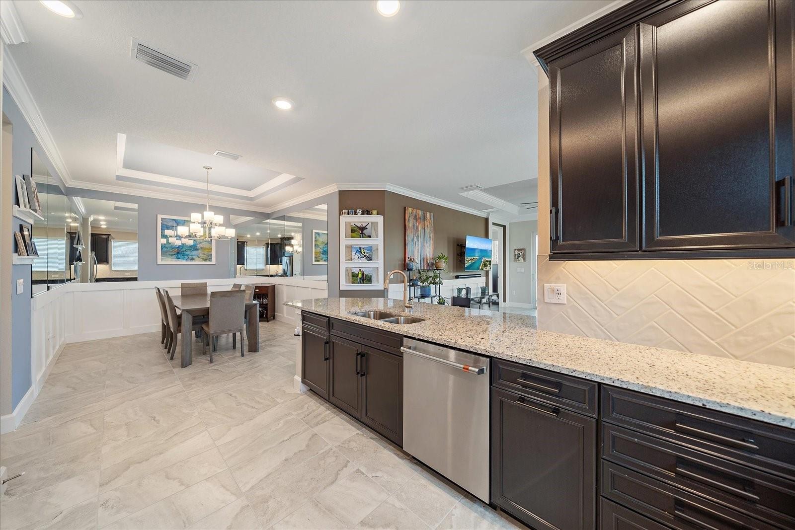 Image 10 of 42 For 8045 Moonbeam Avenue