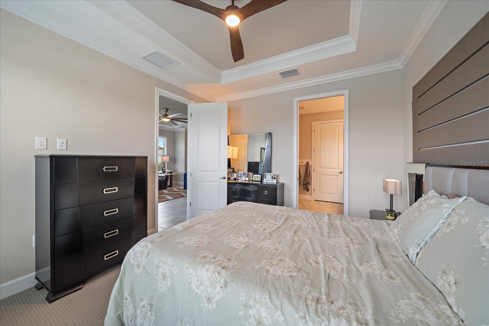 Image 18 of 42 For 8045 Moonbeam Avenue