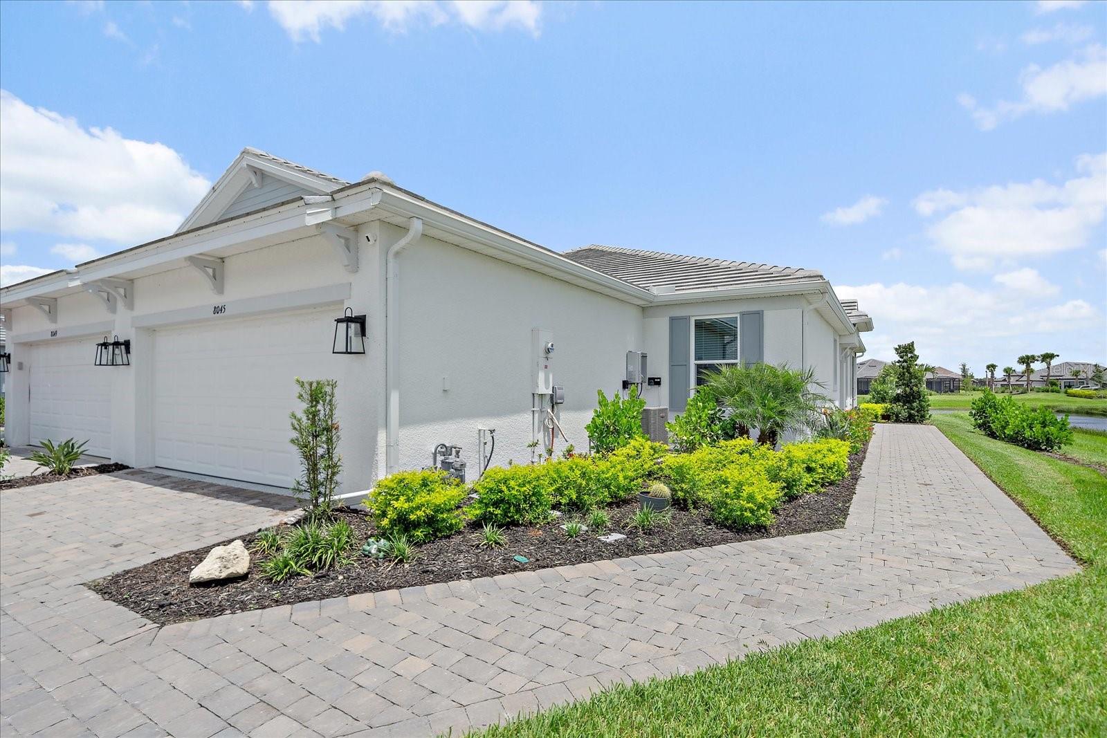 Image 36 of 42 For 8045 Moonbeam Avenue