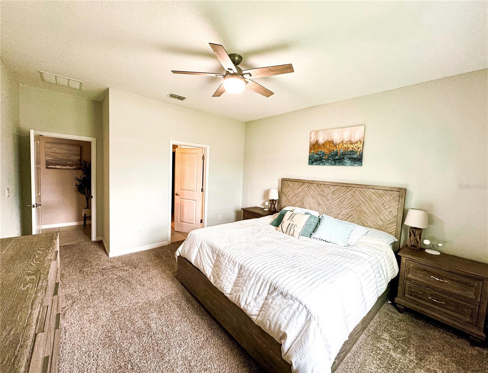 Image 12 of 38 For 11524 Woodleaf Drive