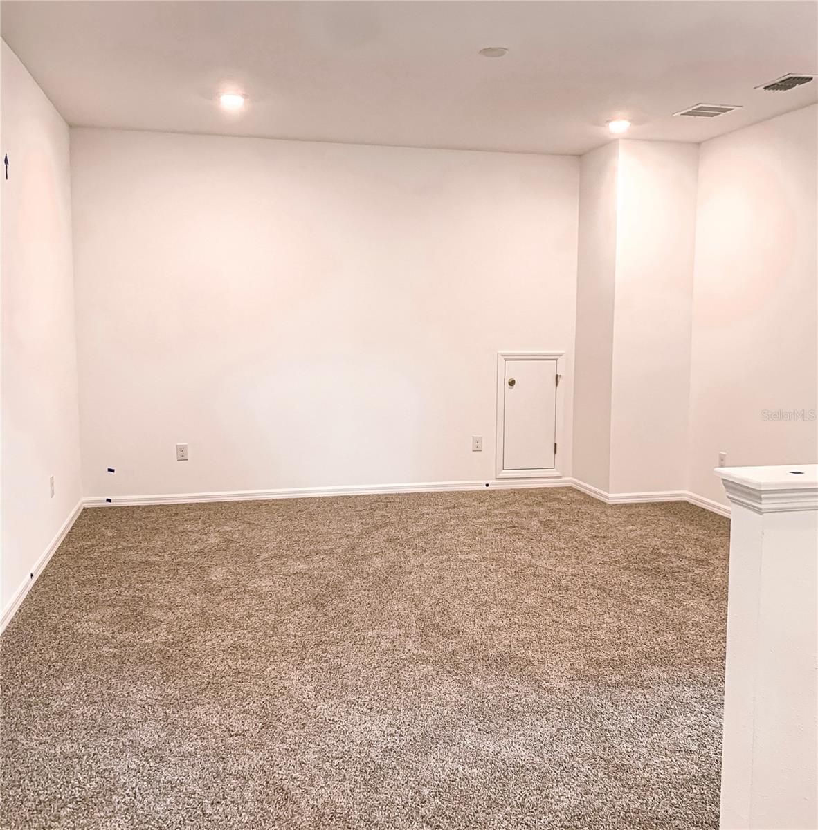 Image 18 of 38 For 11524 Woodleaf Drive
