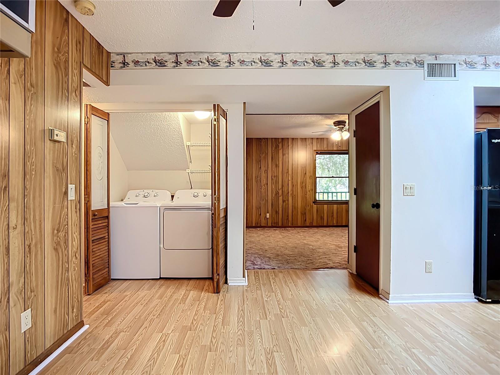 Image 25 of 72 For 16021 Winburn Drive S